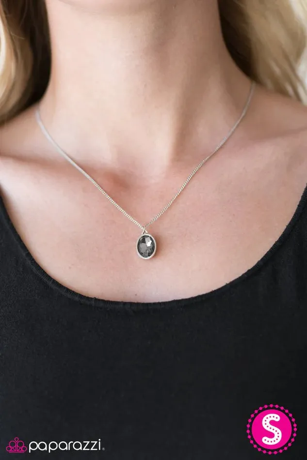 Paparazzi Necklace Chasing A GLEAM Silver Paparazzi Jewelry Necklaces