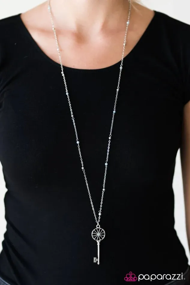 Paparazzi Necklace Love Is The Key To Happiness Blue Paparazzi Jewelry Necklaces