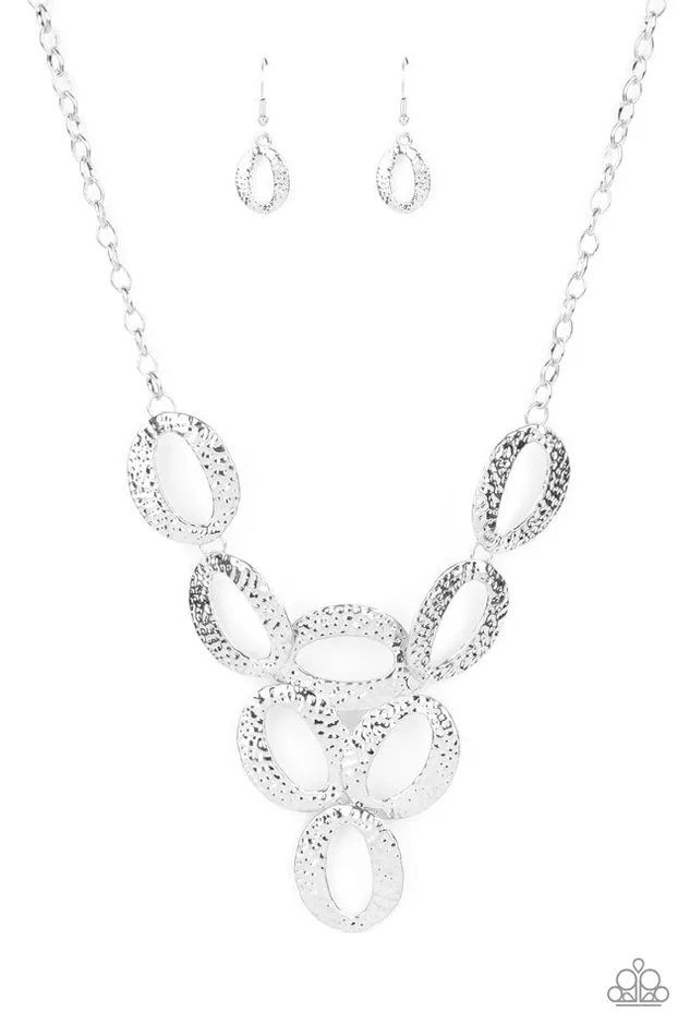Paparazzi Necklace OVAL The Limit Silver Paparazzi Jewelry Necklaces Paparazzi Necklace OVAL The Limit Silver Paparazzi Jewelry Necklaces