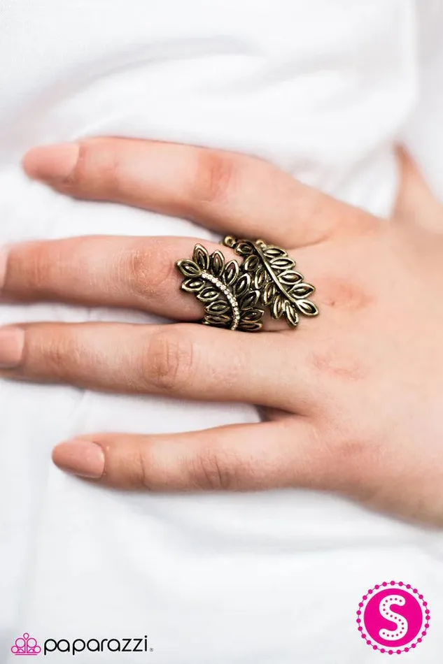 Paparazzi Ring LEAF Is Good Brass Paparazzi Jewelry Rings