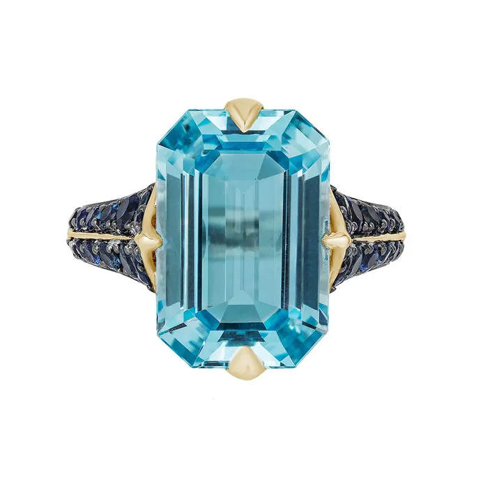 Rings Goshwara Goshwara EmeraldCut Blue Topaz Sapphire 18K Gold Ring