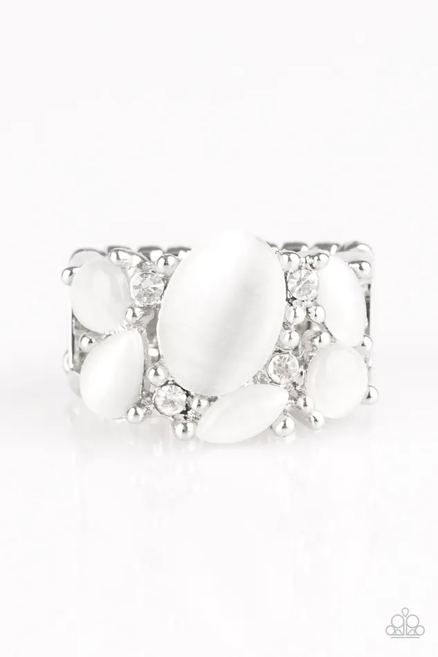 Rings Paparazzi Jewelry Paparazzi Ring Modern Moonwalk White