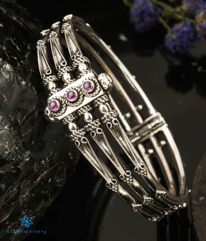 Bracelets Jaipur The Lasya Silver Garnet Kada Bracelet 3 layersSize 2426