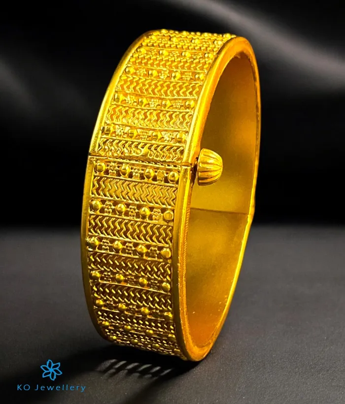 Silversmith Bracelets The Muktika Silver Antique Openable BraceletSize22242628