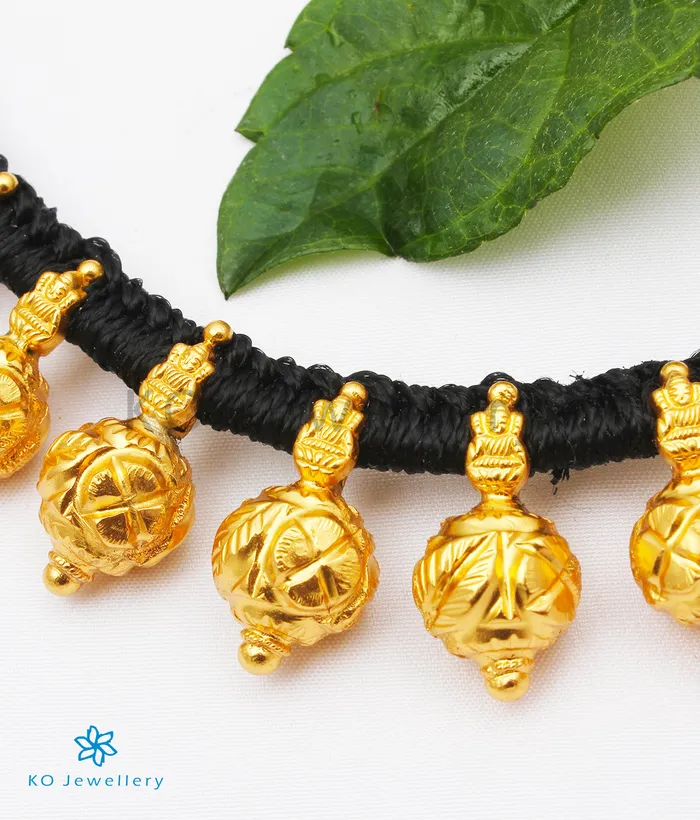 Silversmith Necklaces The Rudraksha Silver Lakshmi Necklace