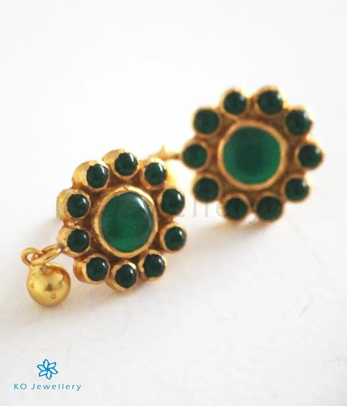 The Pranidhi Addigai Silver Necklace Green Silversmith Necklaces